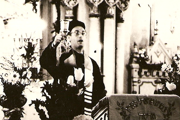 Otto Feller 1959-1965 in calitate de cantor la templul din fabric.Ultimul Kiddush de ramas bun.
